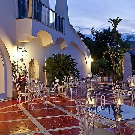 Il Moresco And Hotel 5*
