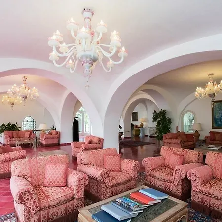 Il Moresco And Hotel 5*
