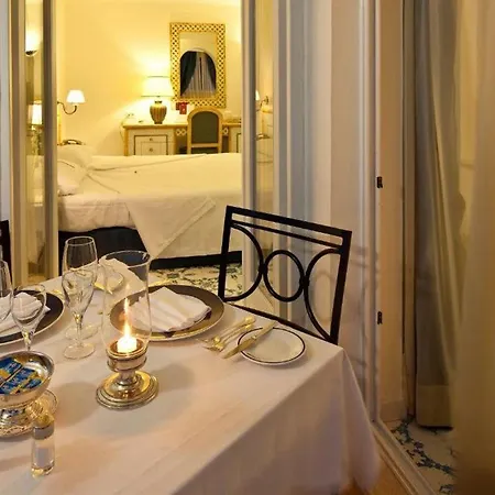 Hotel Il Moresco And 5*