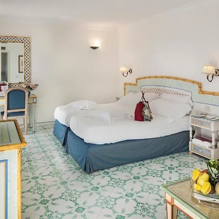 Hotel Il Moresco And Ischia